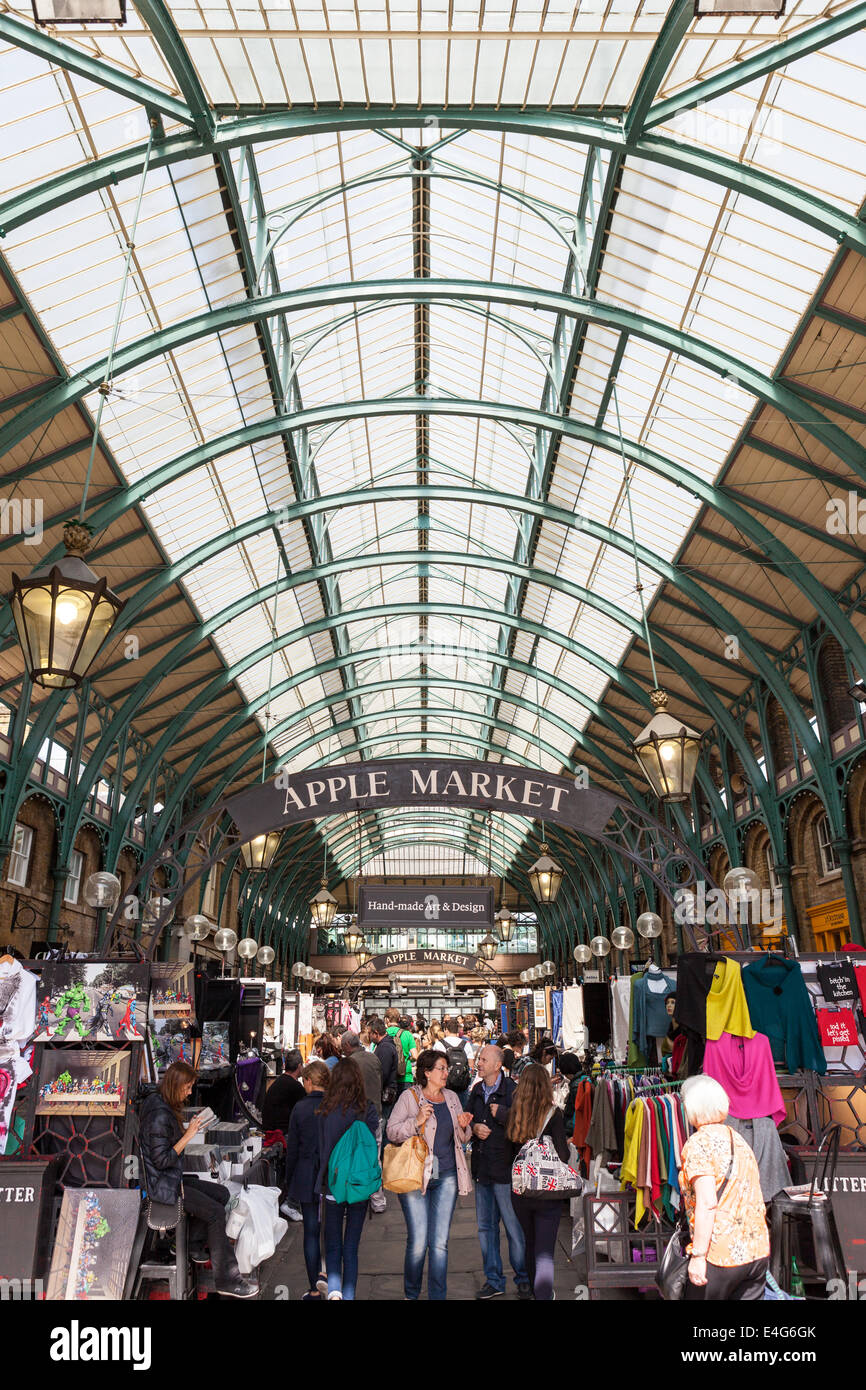 Apple Market, in Covent Garden, London. Stock Photo