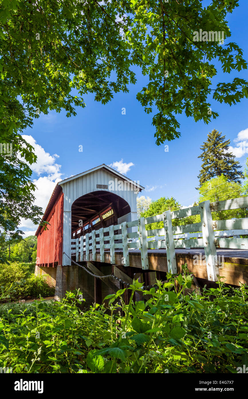 Currin Covered Bridge on the Row River in Cottage Grove, Oregon. Stock Photo