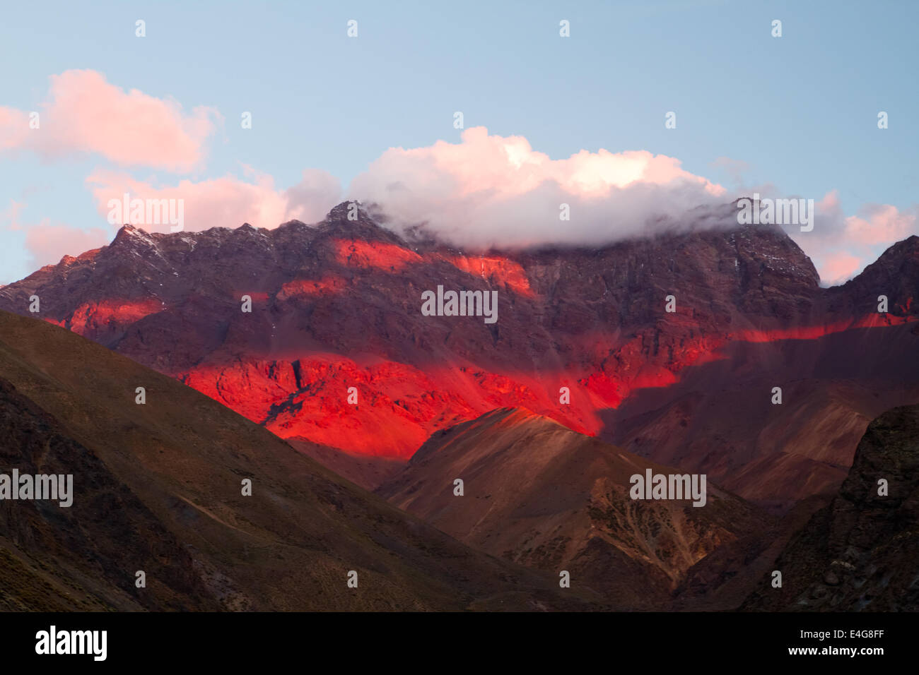 Cajon del Maipo y Embalse El Yeso reservoir, Andes, Chile Stock Photo