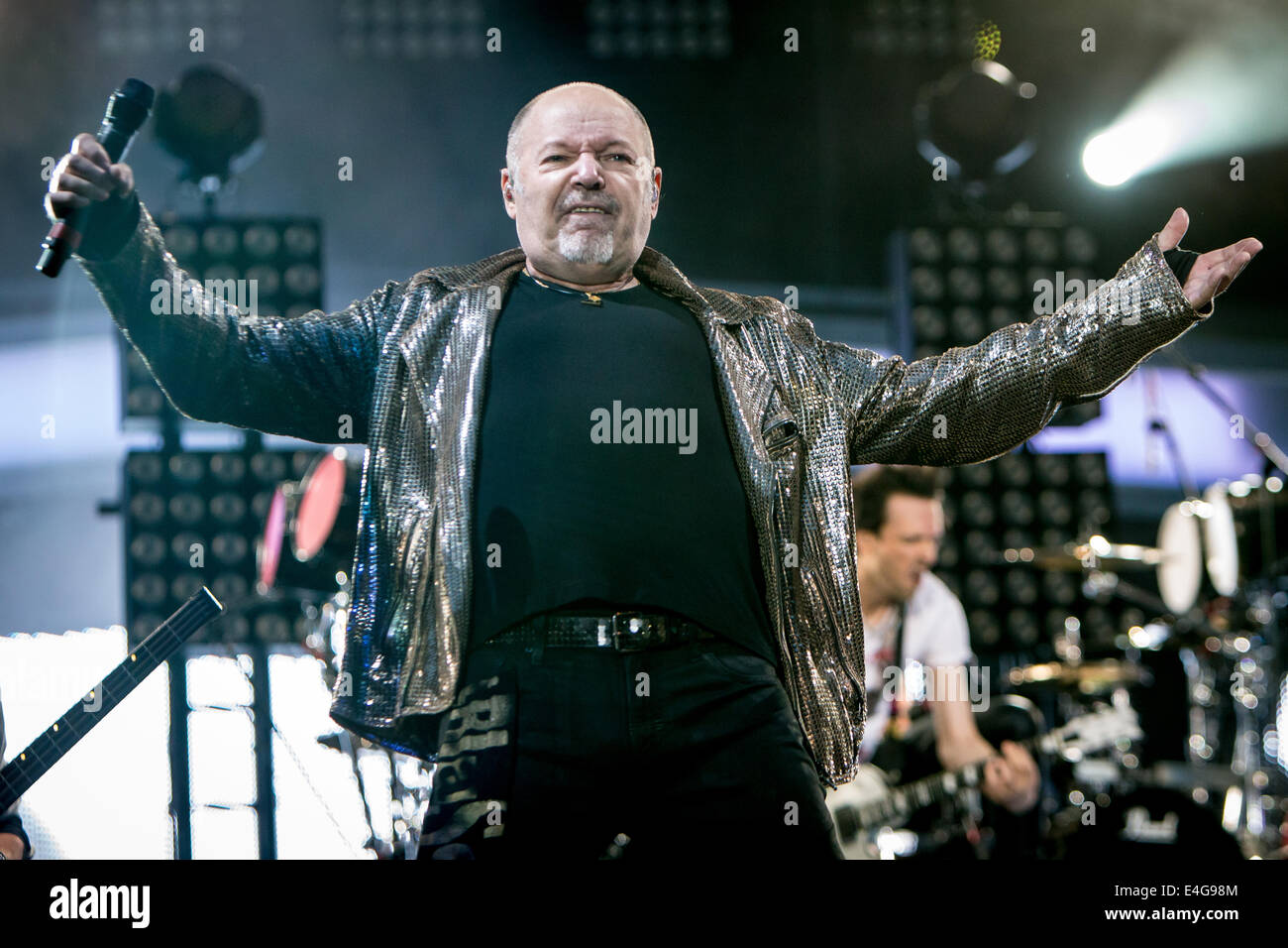 Milan, Italy. 09th July, 2014. The Italian rock star VASCO ROSSI performs live at Stadio San Siro during the 'Live Kom 2014' Credit:  Rodolfo Sassano/Alamy Live News Stock Photo