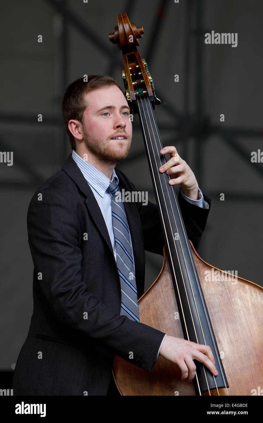 Double bass player performing hires stock photography and images Alamy