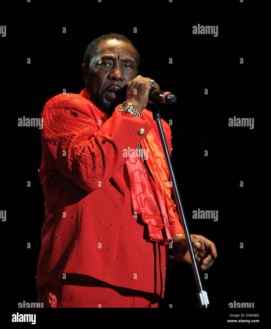 The o'jays music hires stock photography and images Alamy(07)