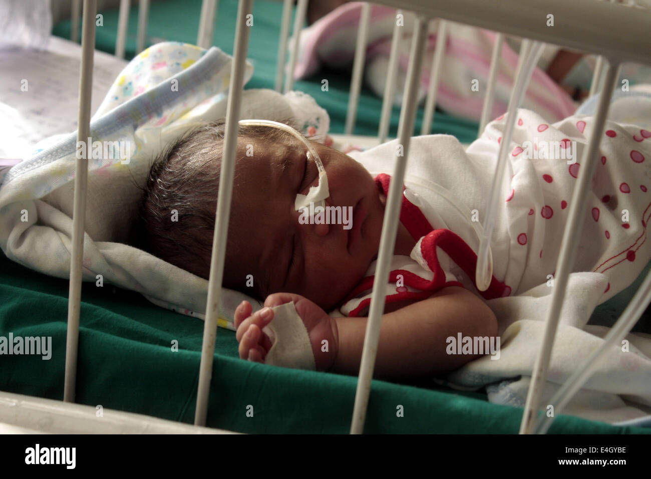 Newborn intensive care unit hires stock photography and images Alamy