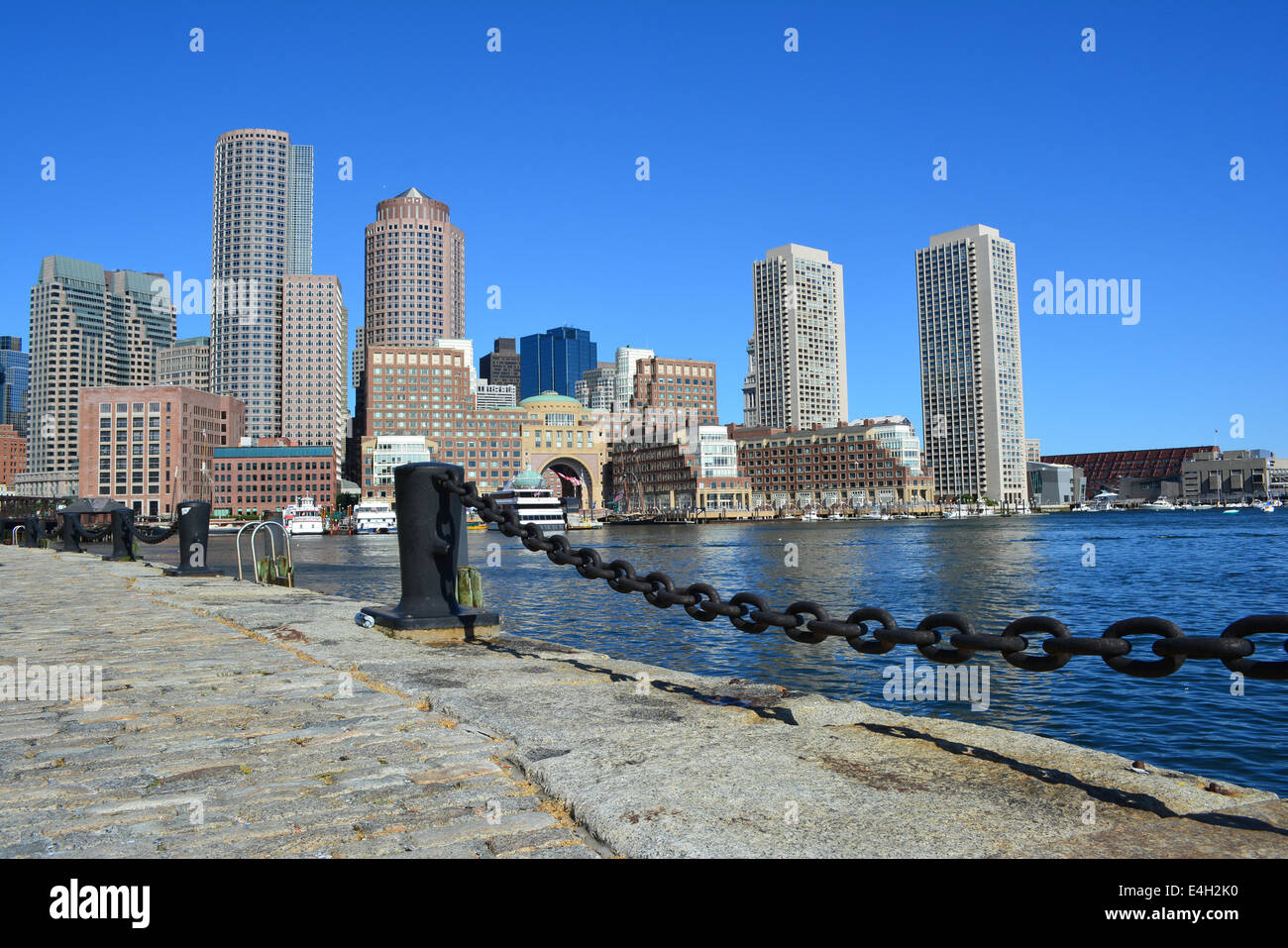 Boston skyline hi-res stock photography and images - Alamy