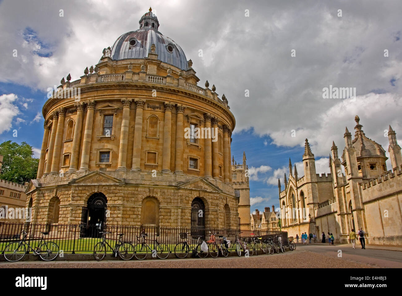 Radcliffe Camera in the heart of the city of Oxford. Stock Photo