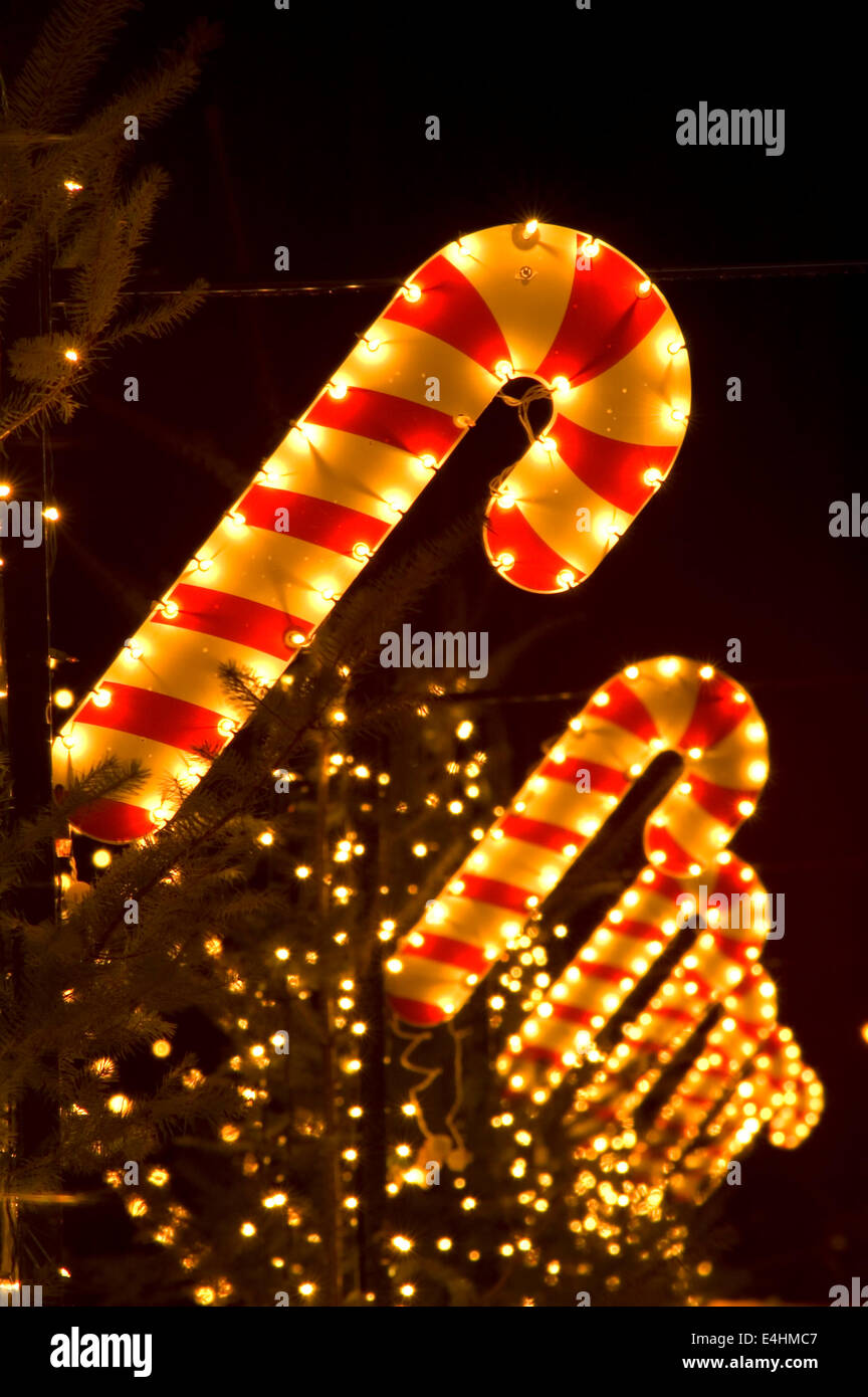 Christmas light display at Mario Pastega PepsiCola Bottling plant