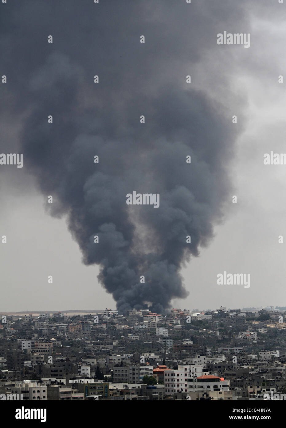 Gaza, Palestinian Territories. 12th July, 2014. Smoke rises after ...