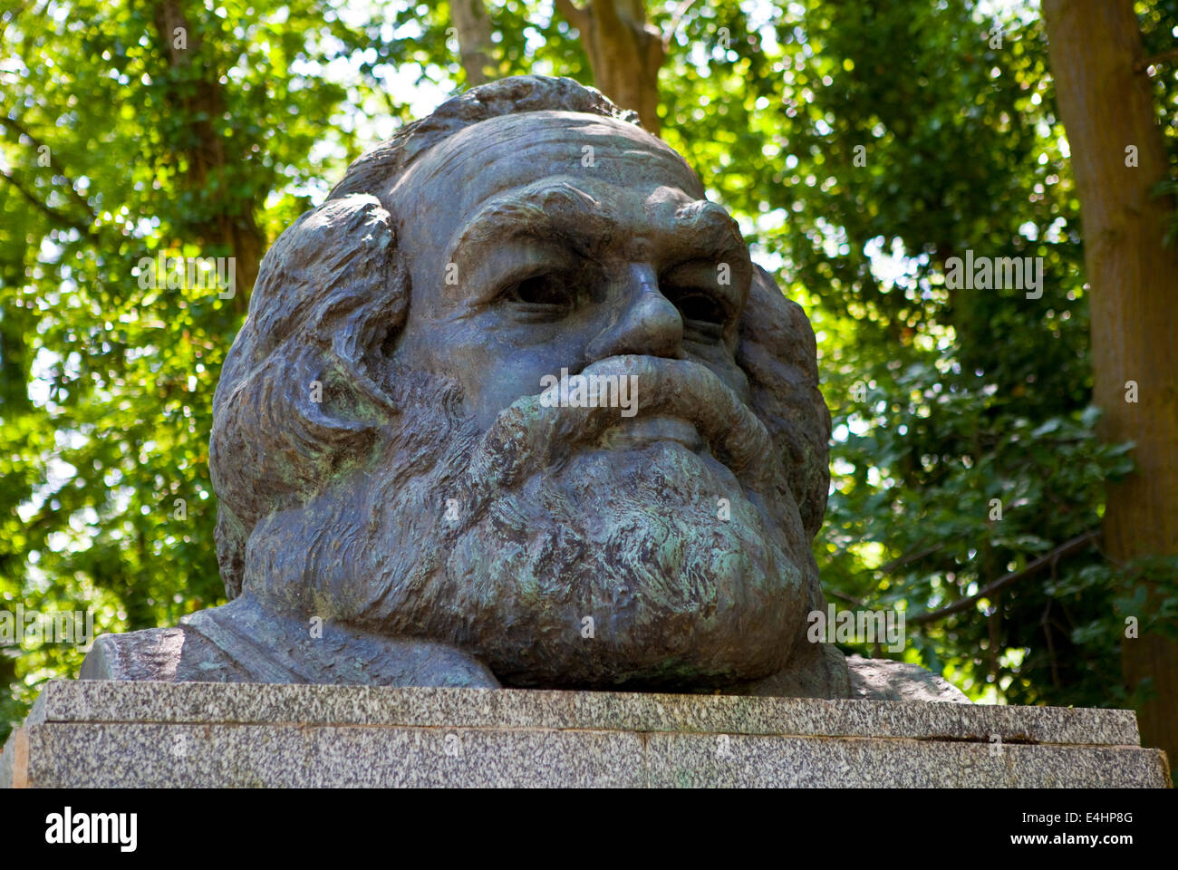 Tomb and Statue of Philosopher Karl Marx, marking his resting place in Highgate Cemetery, London. Stock Photo