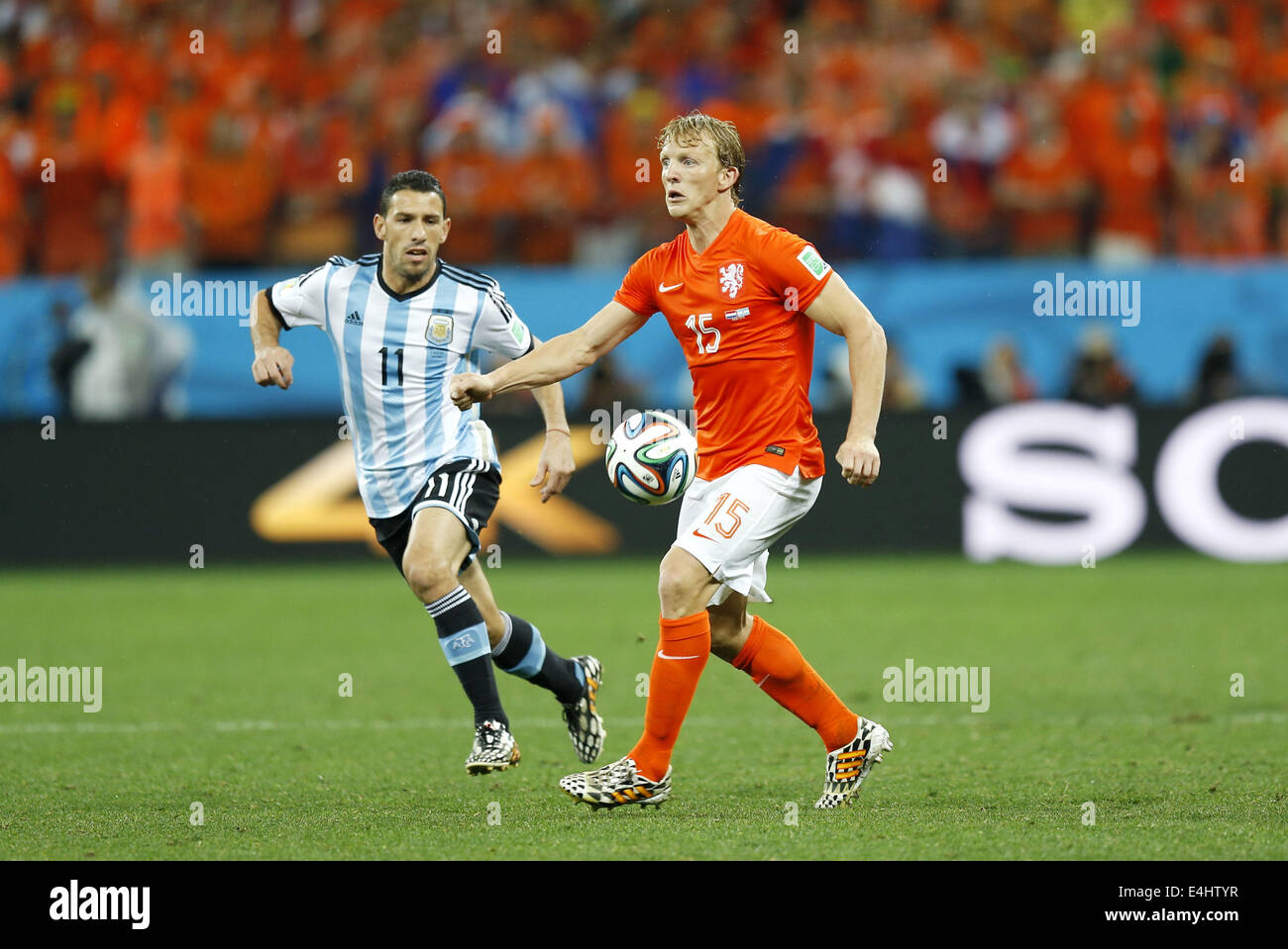Maxi Rodriguez (ARG), Drik Kuyt (NED), JULY 9, 2014 - Football / Soccer : FIFA World Cup 2014 semi-final match between Netherlands 0(2-4)0 Argentina at Arena De Sao Paulo Stadium in Sao Paulo, Brazil. (Photo by AFLO) [3604] Stock Photo