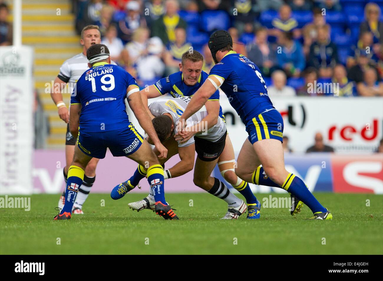 Warrington, UK. 13th July, 2014. Super League Rugby. Warrington Wolves versus London Broncos.Warrinton Wolves prop Anthony Englan in action. Credit:  Action Plus Sports/Alamy Live News Stock Photo