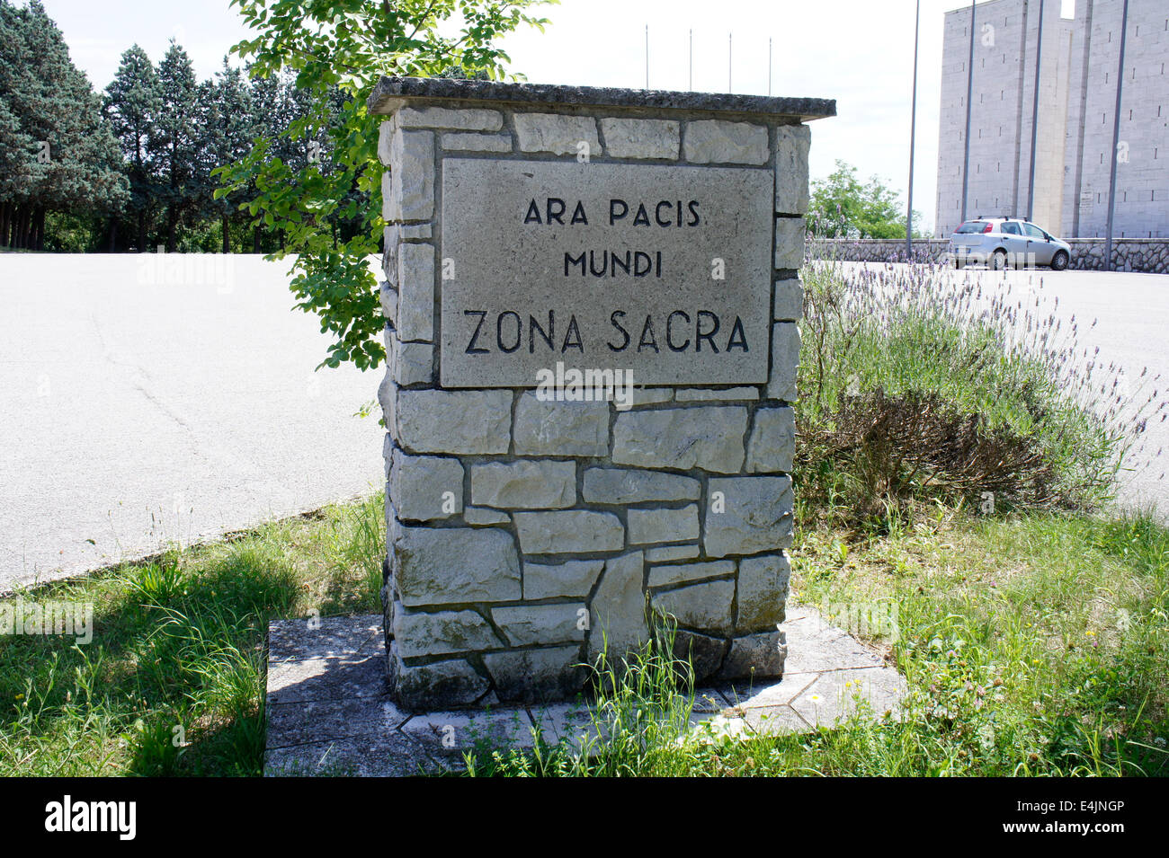 Ara Pacis Mundi, Altar of World Peace, on the hill of Medea, Friuli-Venezia Giulia, northern Italy Stock Photo