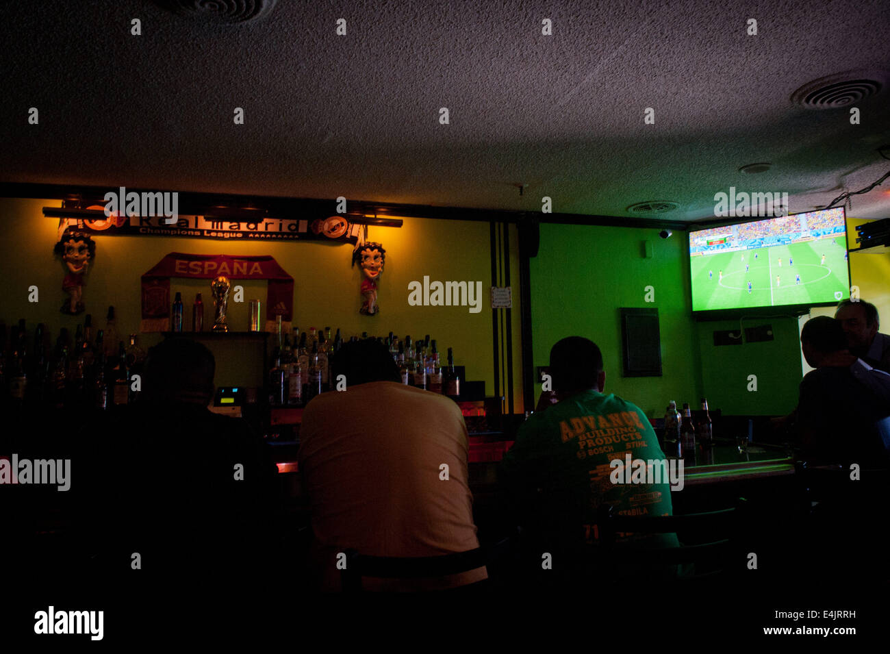 Cocktail jpg hires stock photography and images Alamy