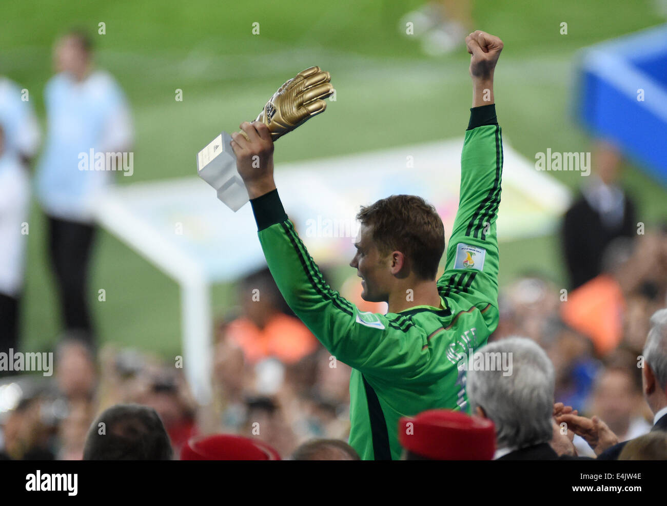 Best goalkeeper award hires stock photography and images Alamy