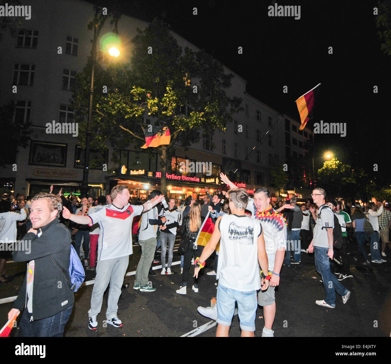 German fans celebrating winning the 2014 World Cup victory on