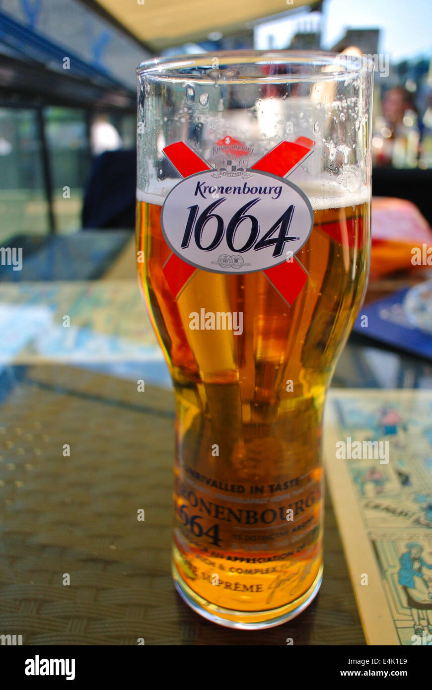 kronenbourg lager alcohol drink Stock Photo - Alamy