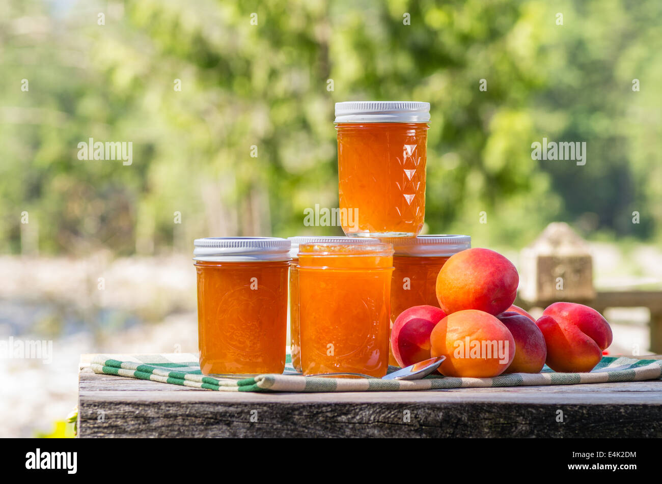 Preserve jar of apricot jam hi-res stock photography and images - Alamy