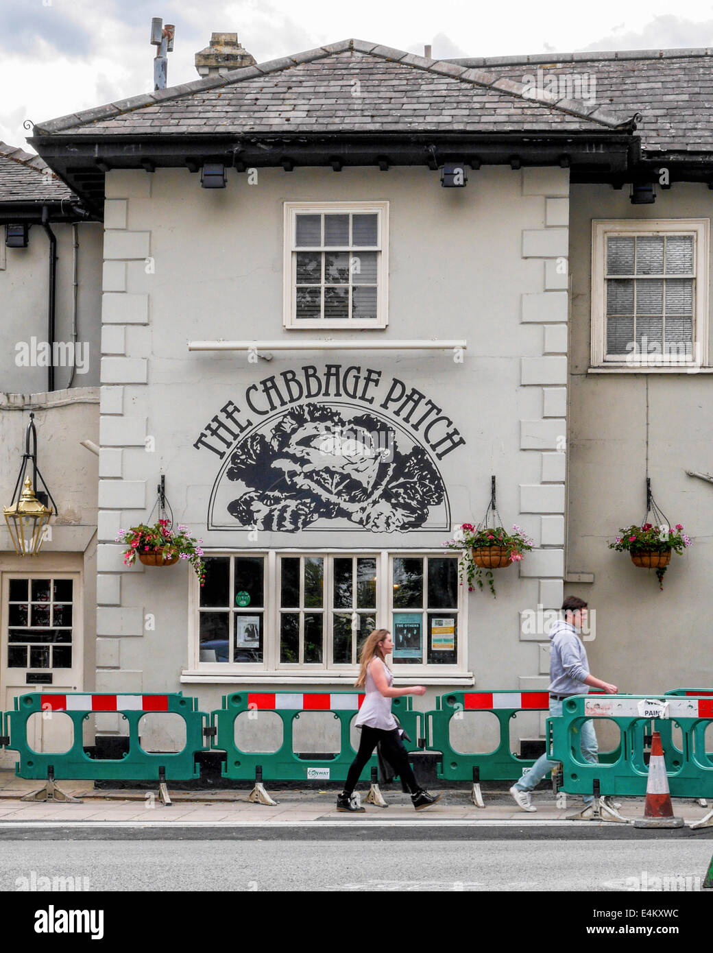 The cabbage patch pub hi-res stock photography and images - Alamy