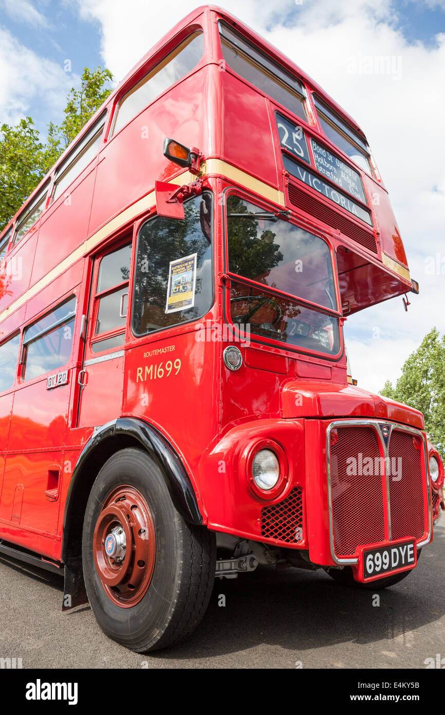 The First Routemaster Bus Vintage Routemasters High Resolution Stock Photography and Images - Alamy