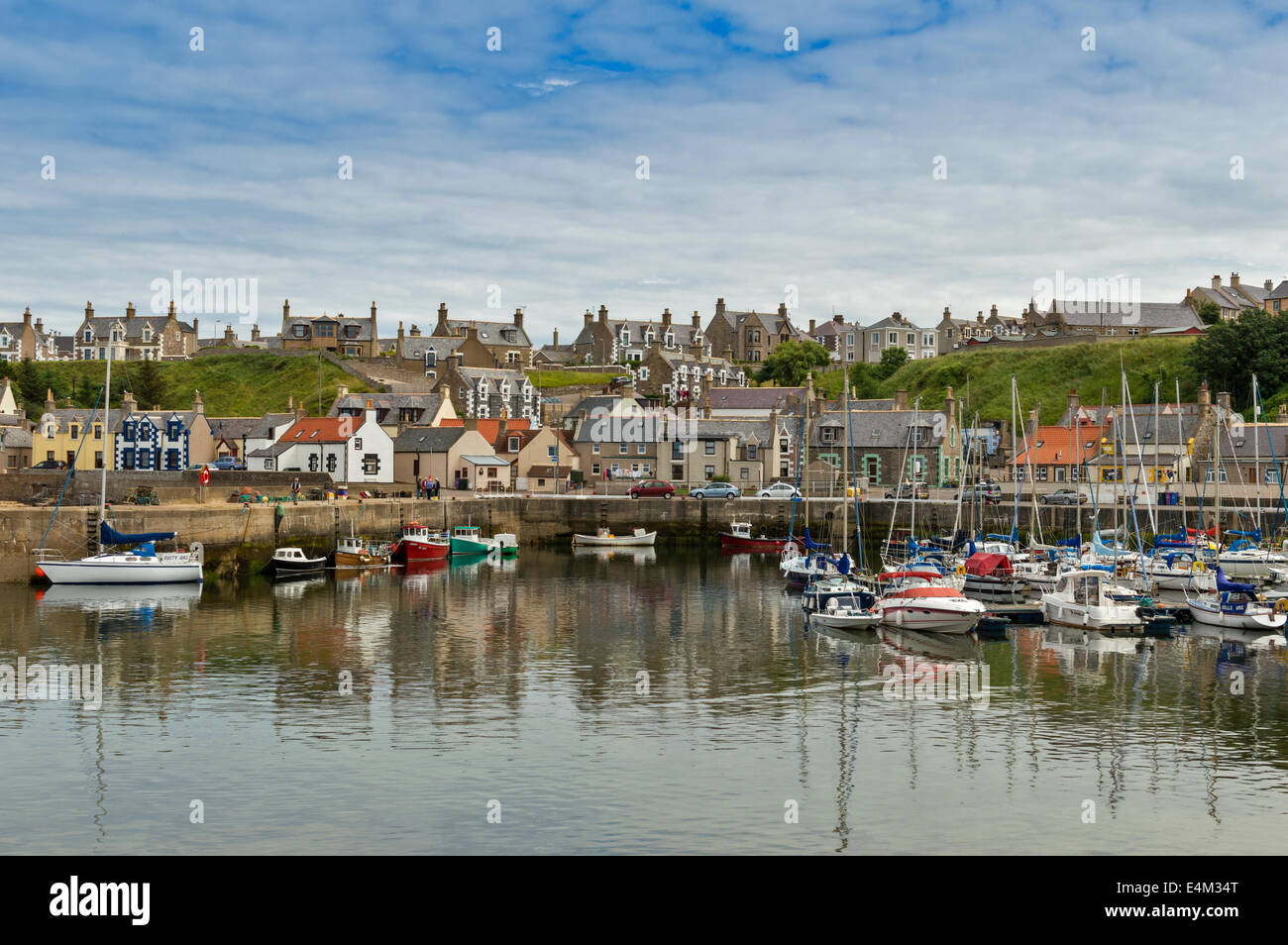 FINDOCHTY HARBOUR WITH YACHTS AND CRAB BOATS MORAY COAST SCOTLAND Stock Photo
