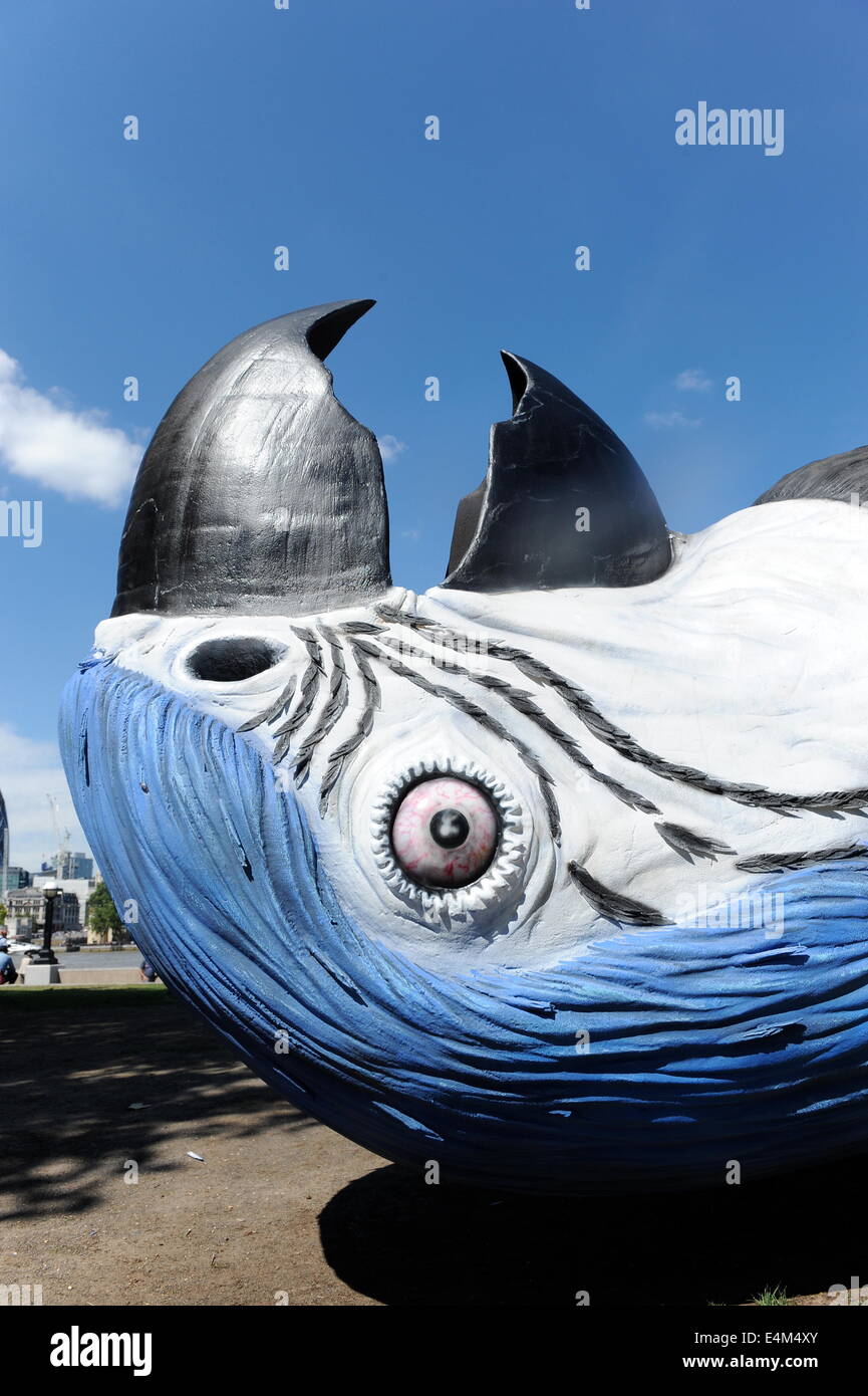 15 meter fibreglass dead parrot to promote monty python shows at the 02