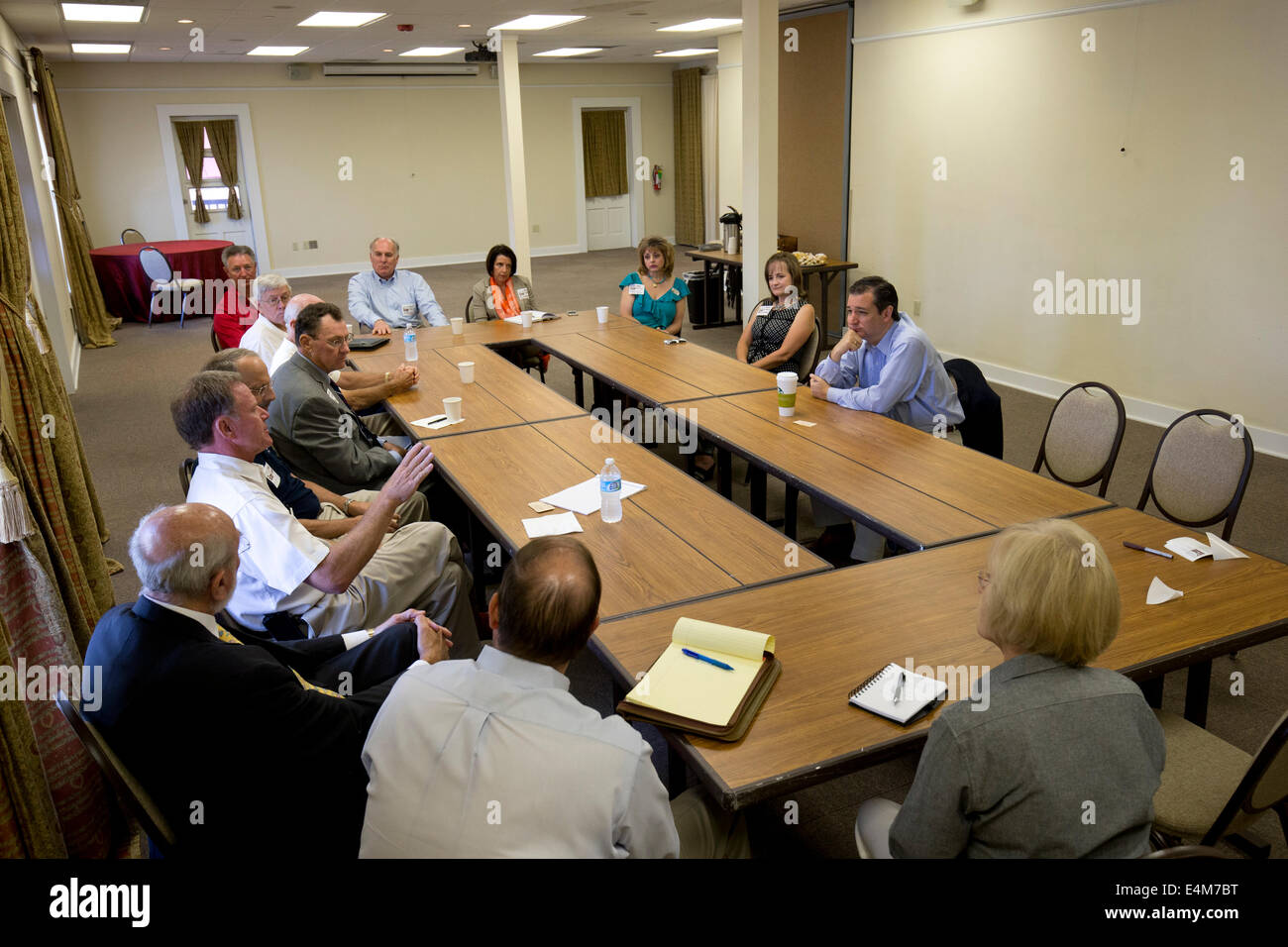 Republican U.S. Senator Ted Cruz  listens to a constituent's concerns during meeting in the central Texas town of Fredricksburg Stock Photo