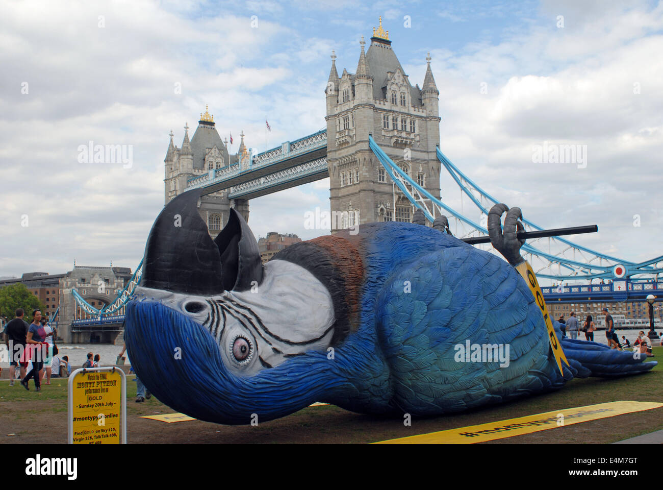 Monty python dead parrot hi res stock photography and images alamy