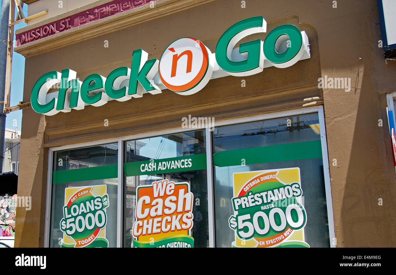 Check N Go store on Mission St, San Francisco Stock Photo