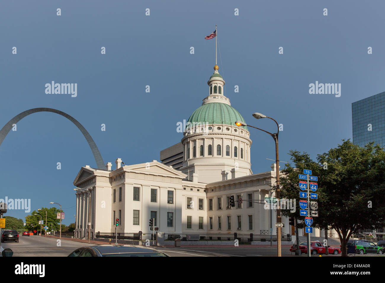 Green domed court room building next to the Gateway to the West Arch monument in St Louis Missouri USA Stock Photo