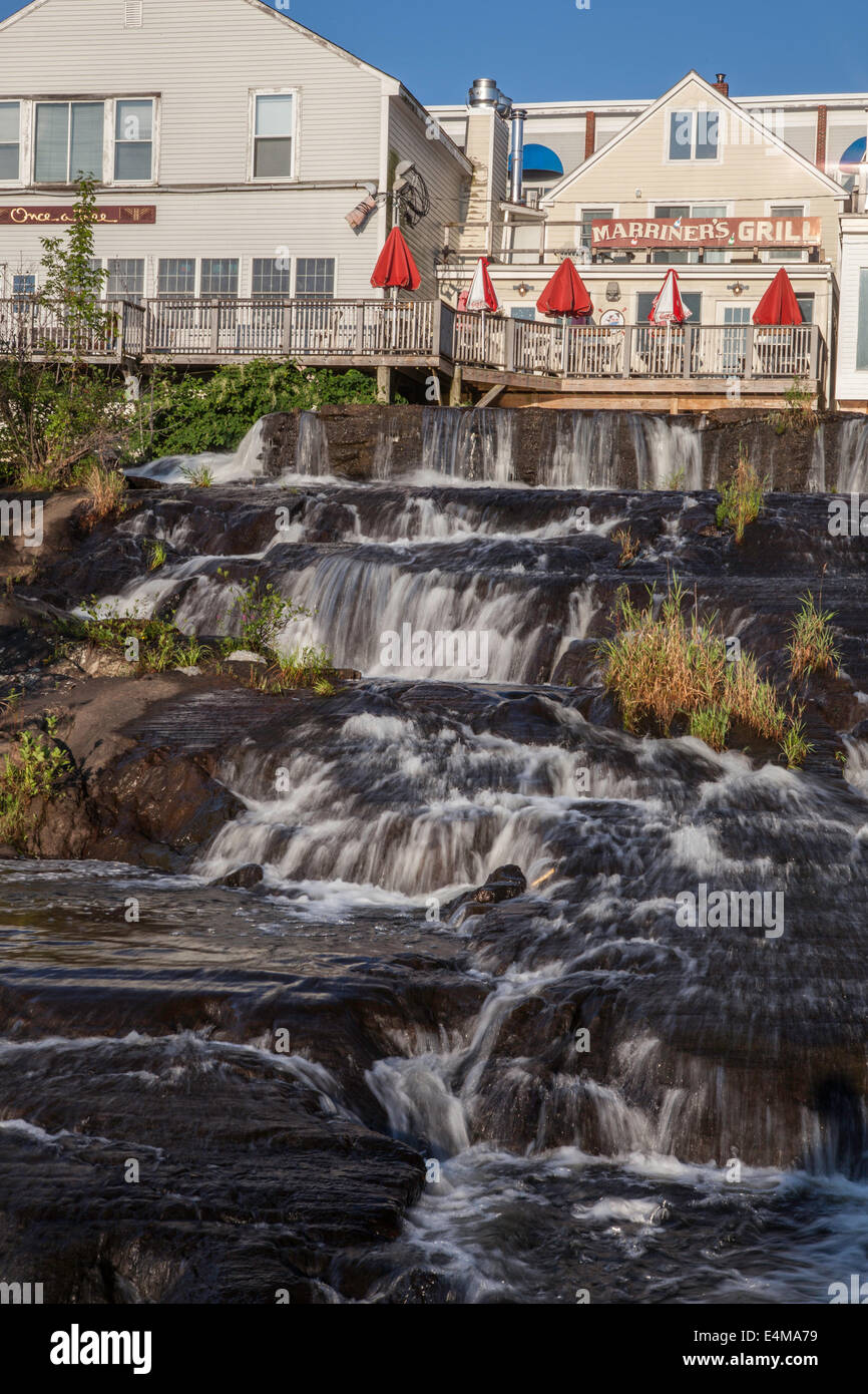 Waterfall in Camden Maine just behind Rte 1 Stock Photo Alamy