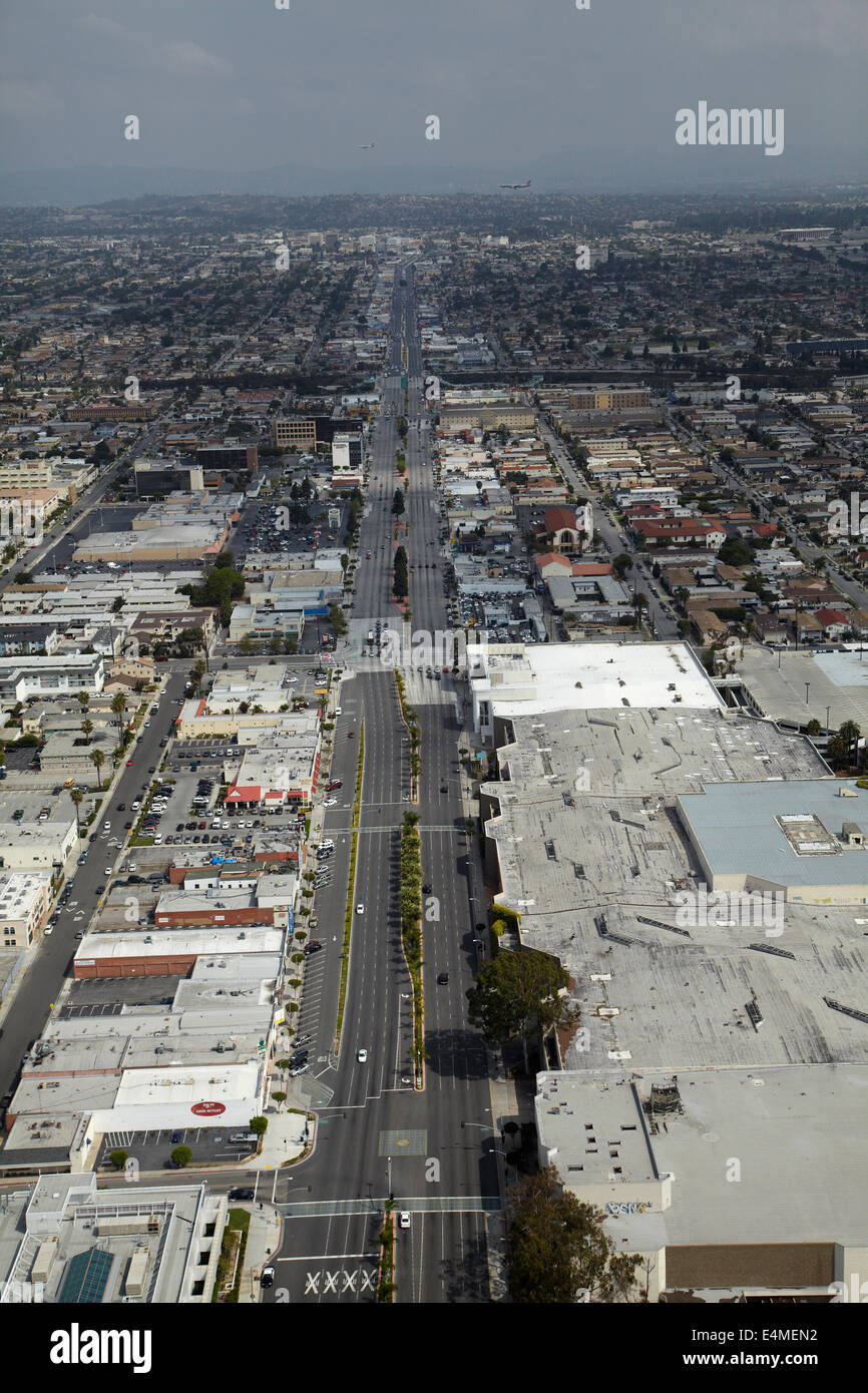 Hawthorne Boulevard and Hawthorne Plaza Shopping Center (right), Hawthorne, Los Angeles 