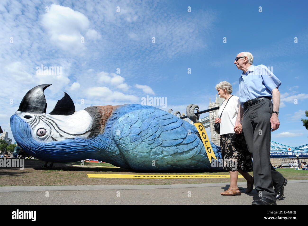 Monty python dead parrot sketch hi res stock photography and images alamy
