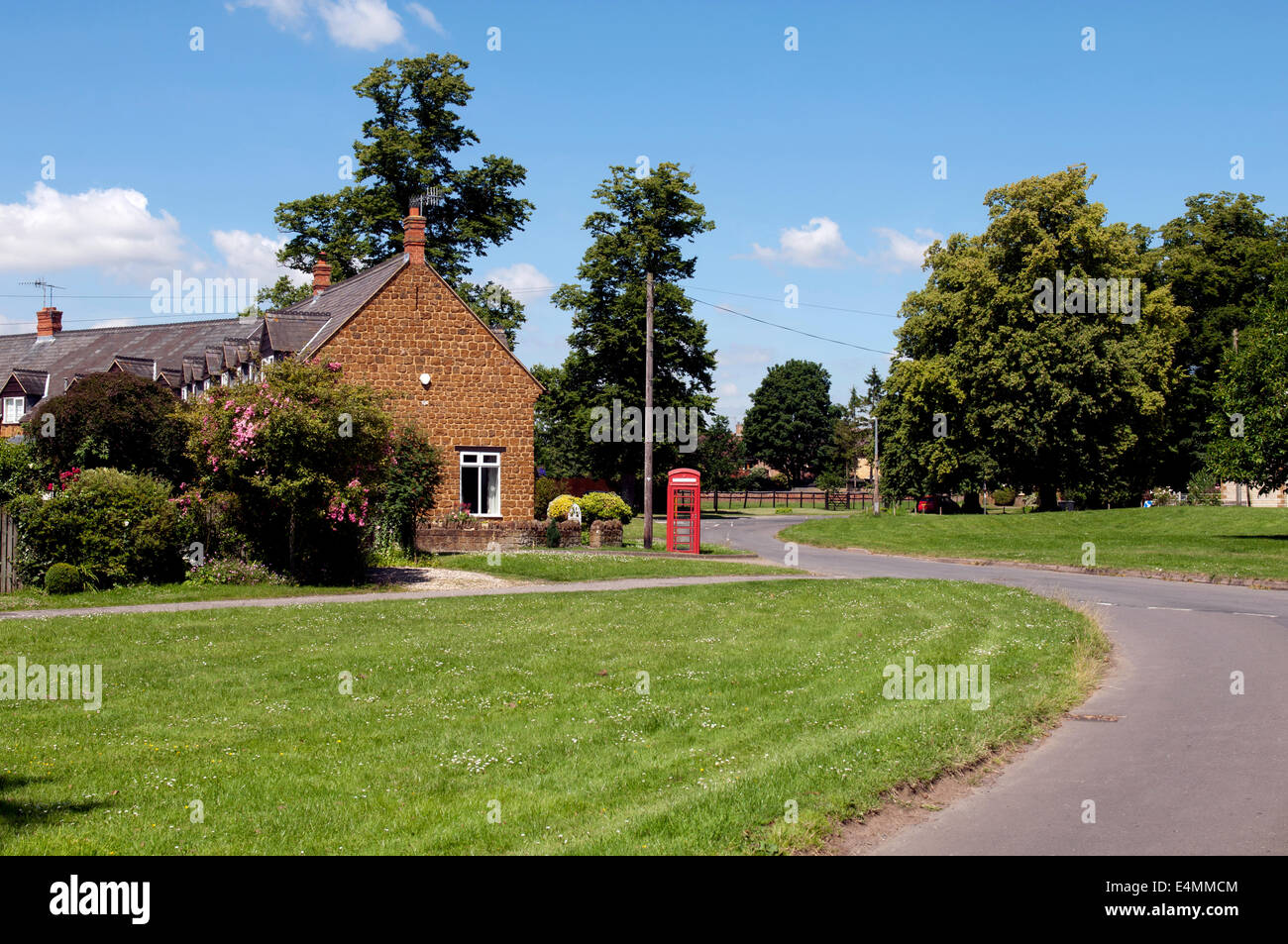 Little hires stock photography and images Alamy