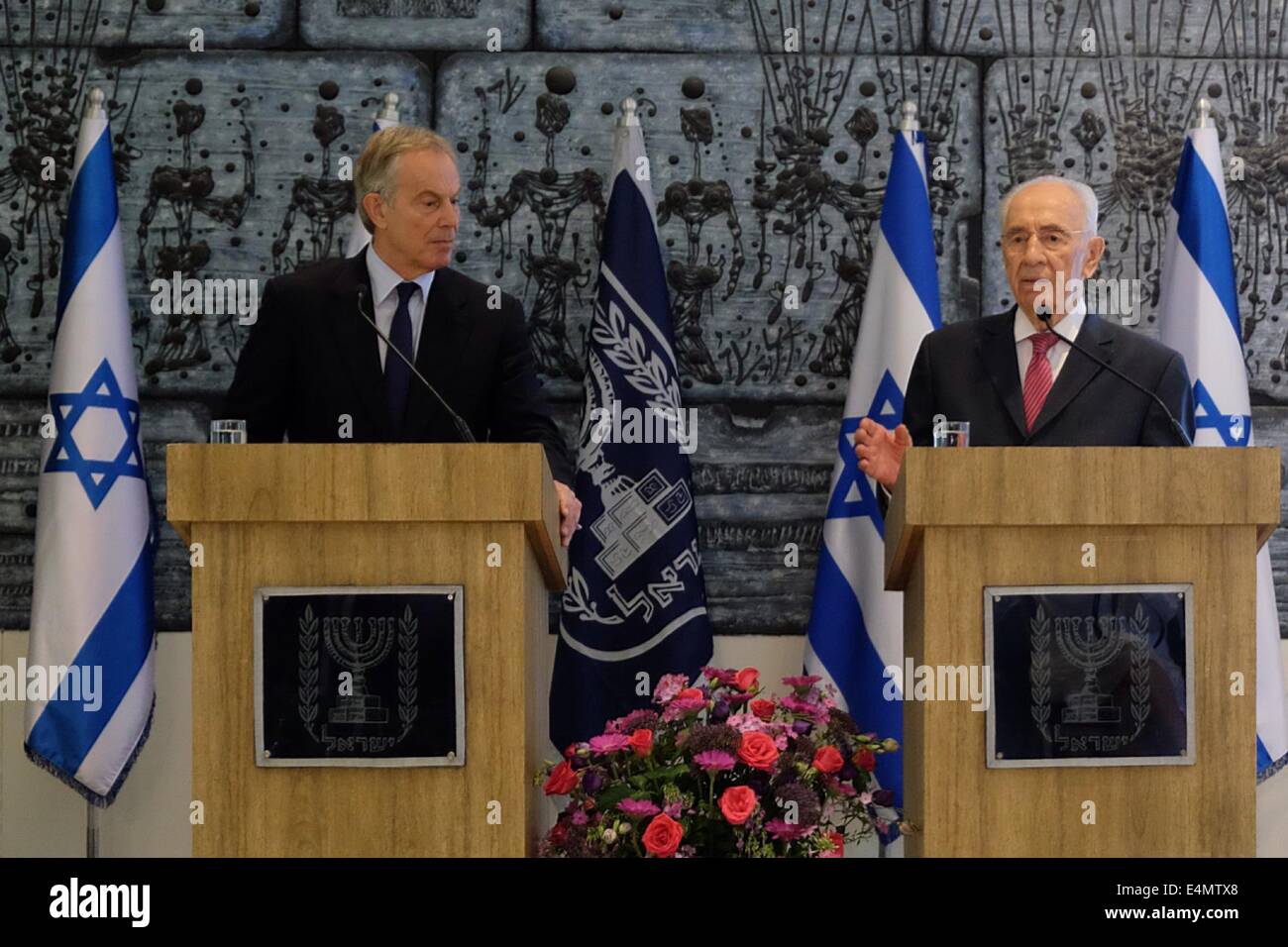 Jerusalem, Israel. 15th July, 2014. President of the State of Israel, SHIMON PERES, hosts International Quartet Special Envoy, TONY BLAIR, at the President's Residence, for discussions on the current security situation. The Israeli Security Cabinet, this morning, decided to accept the Egyptian proposal for a ceasefire. The military wing of Hamas said it rejects the ceasefire. Credit:  Nir Alon/Alamy Live News Stock Photo