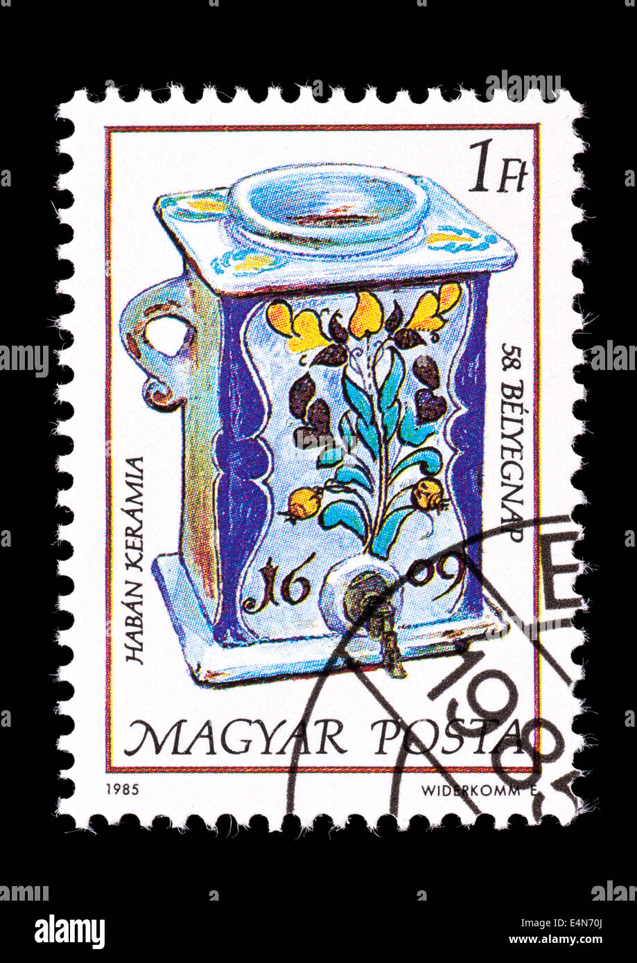 Postage stamp from Hungary depicting a Falence waterjar and dispenser from 1609. Stock Photo