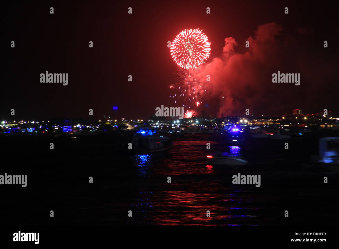 Miami Bay front 4th Of July fireworks Stock Photo Alamy