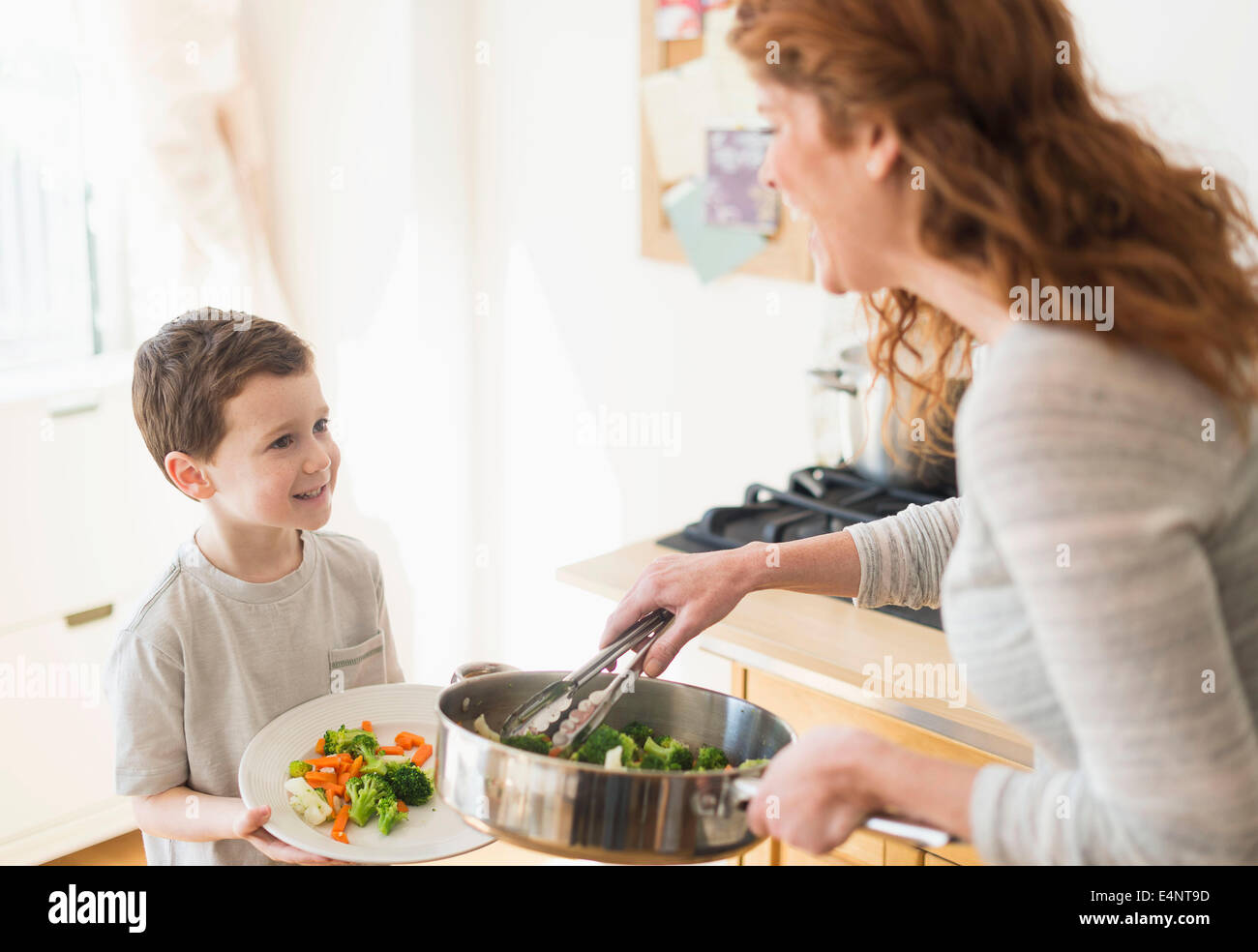 5 year old child eating dinner hi-res stock photography and images - Alamy