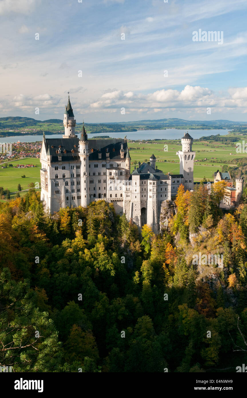 Neuschwanstein Castle in autumn sunshine, Bavaria Stock Photo