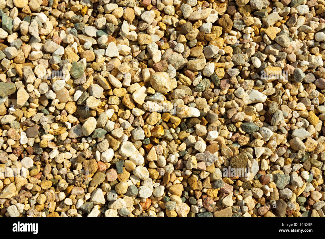 Wet gravel background hi-res stock photography and images - Alamy