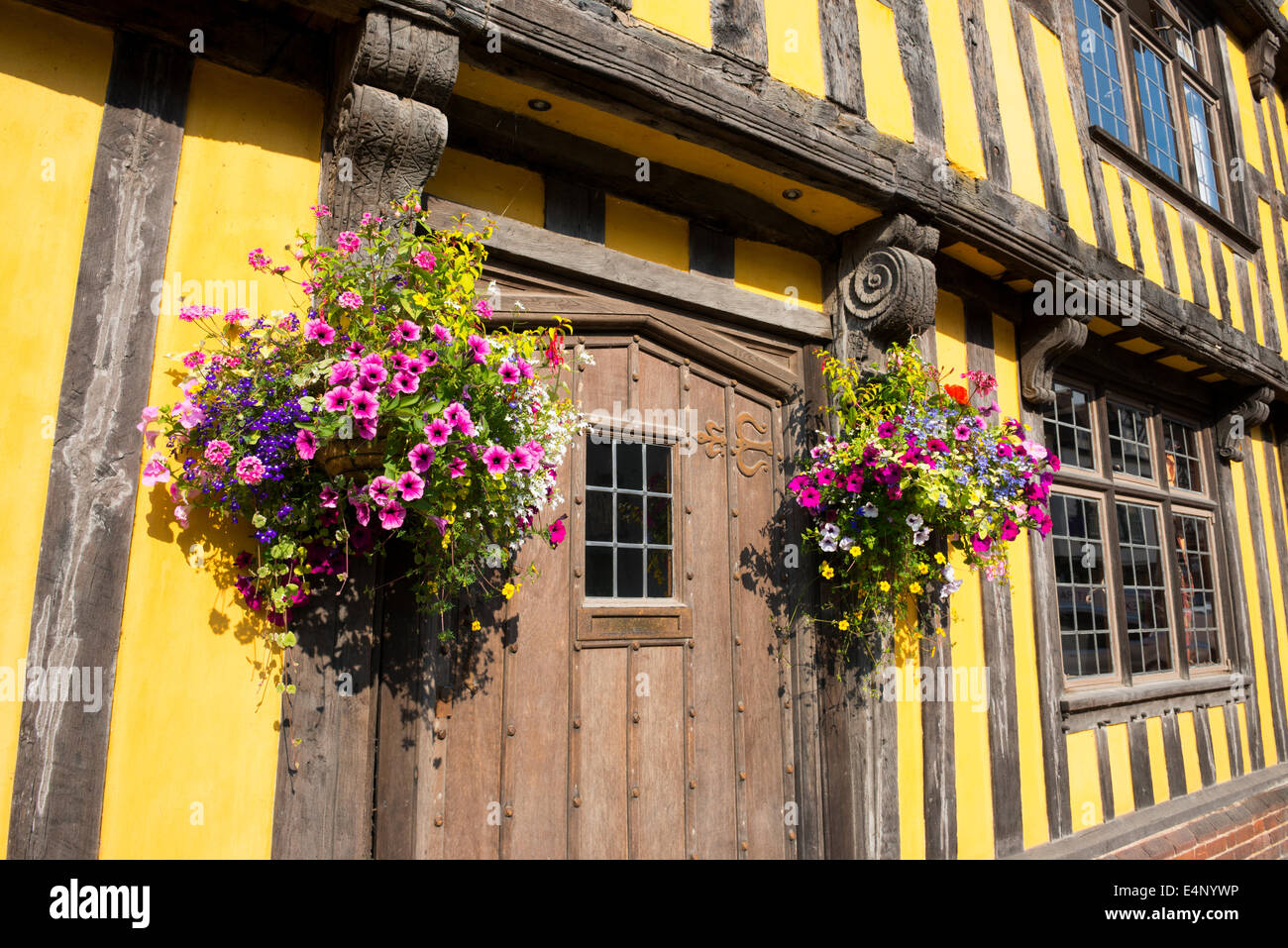 Timber framed house in Broad Street, Ludlow, Shropshire, England Stock Photo Alamy