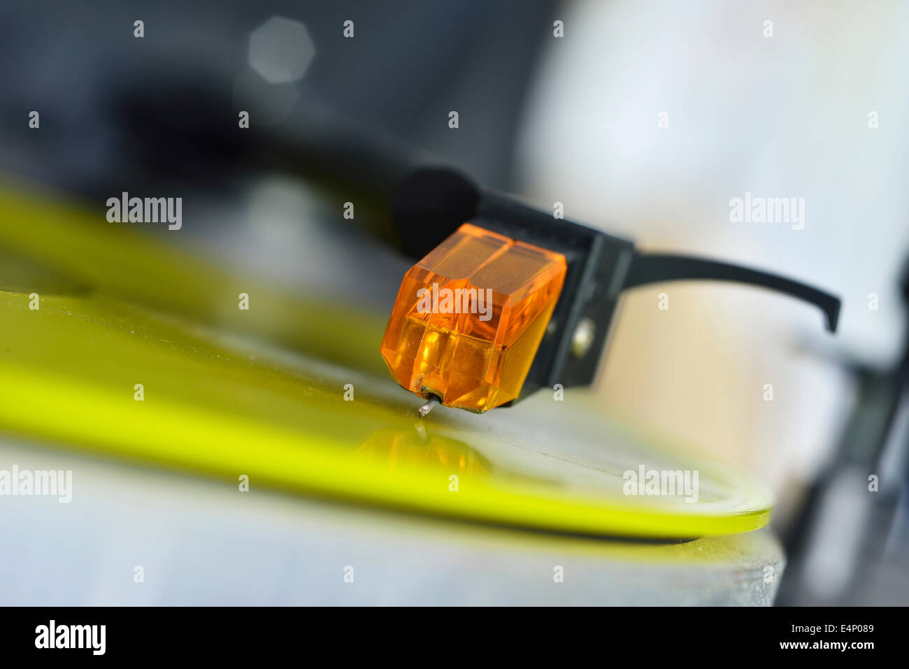 Stereo record player hi-res stock photography and images - Alamy