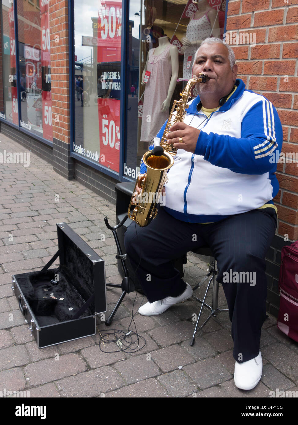 Saxophone shop hires stock photography and images Alamy