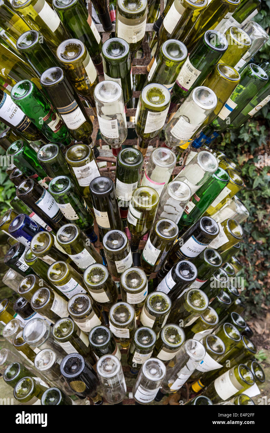empty wine bottles stacked Stock Photo Alamy