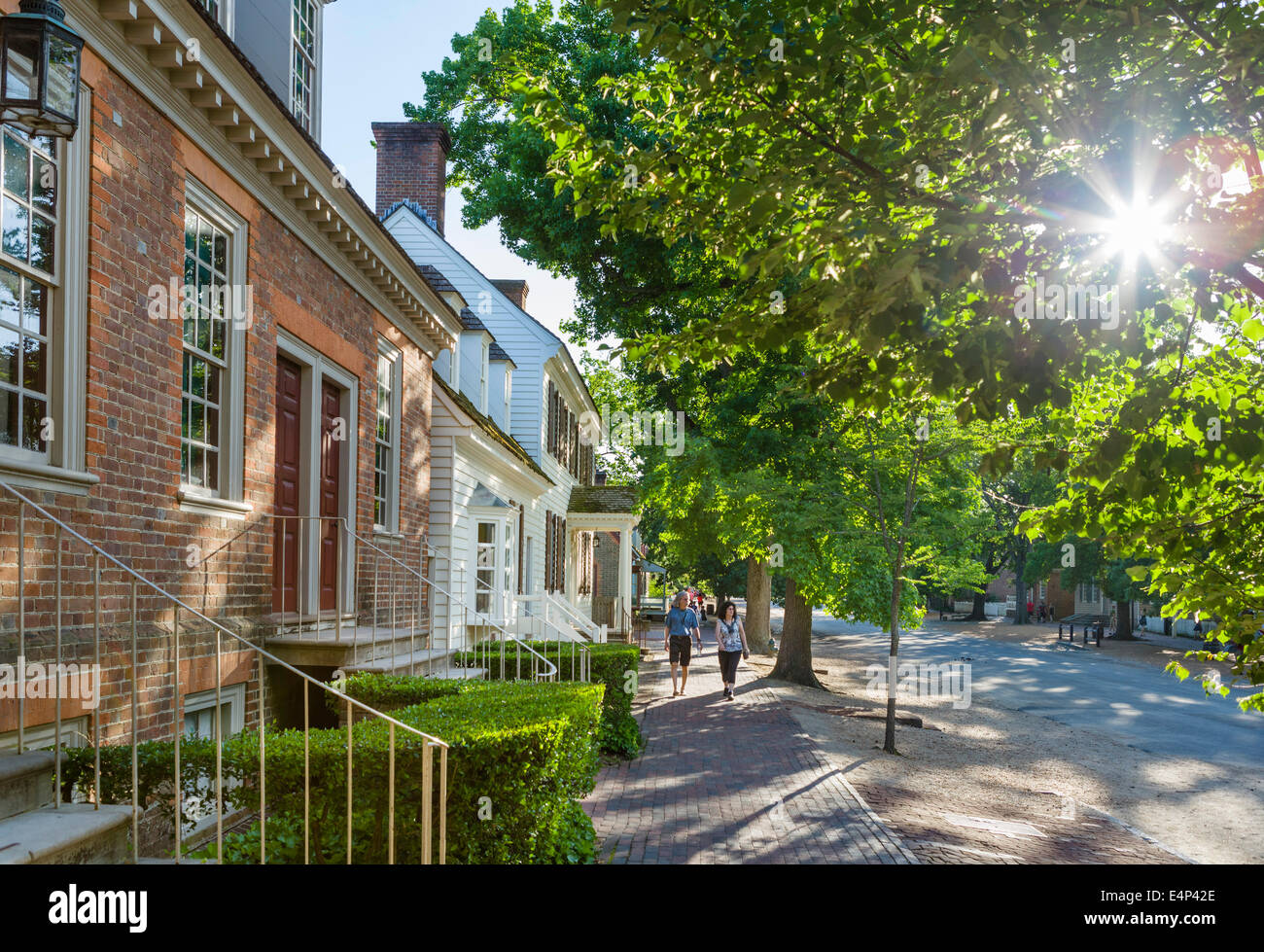 Duke of Gloucester Street in historic Colonial Williamsburg in the late afternoon, Virginia, USA Stock Photo