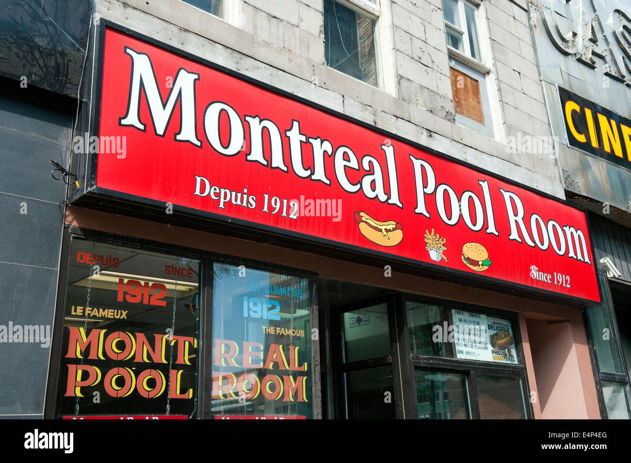 Montreal Pool Room, a famous hot dog restaurant opened in 1912.  Montreal, province of Quebec, Canada. Stock Photo