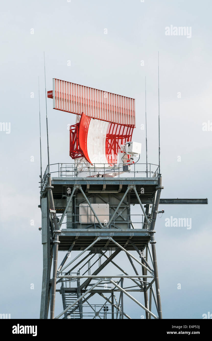 Aviation radar station hires stock photography and images Alamy