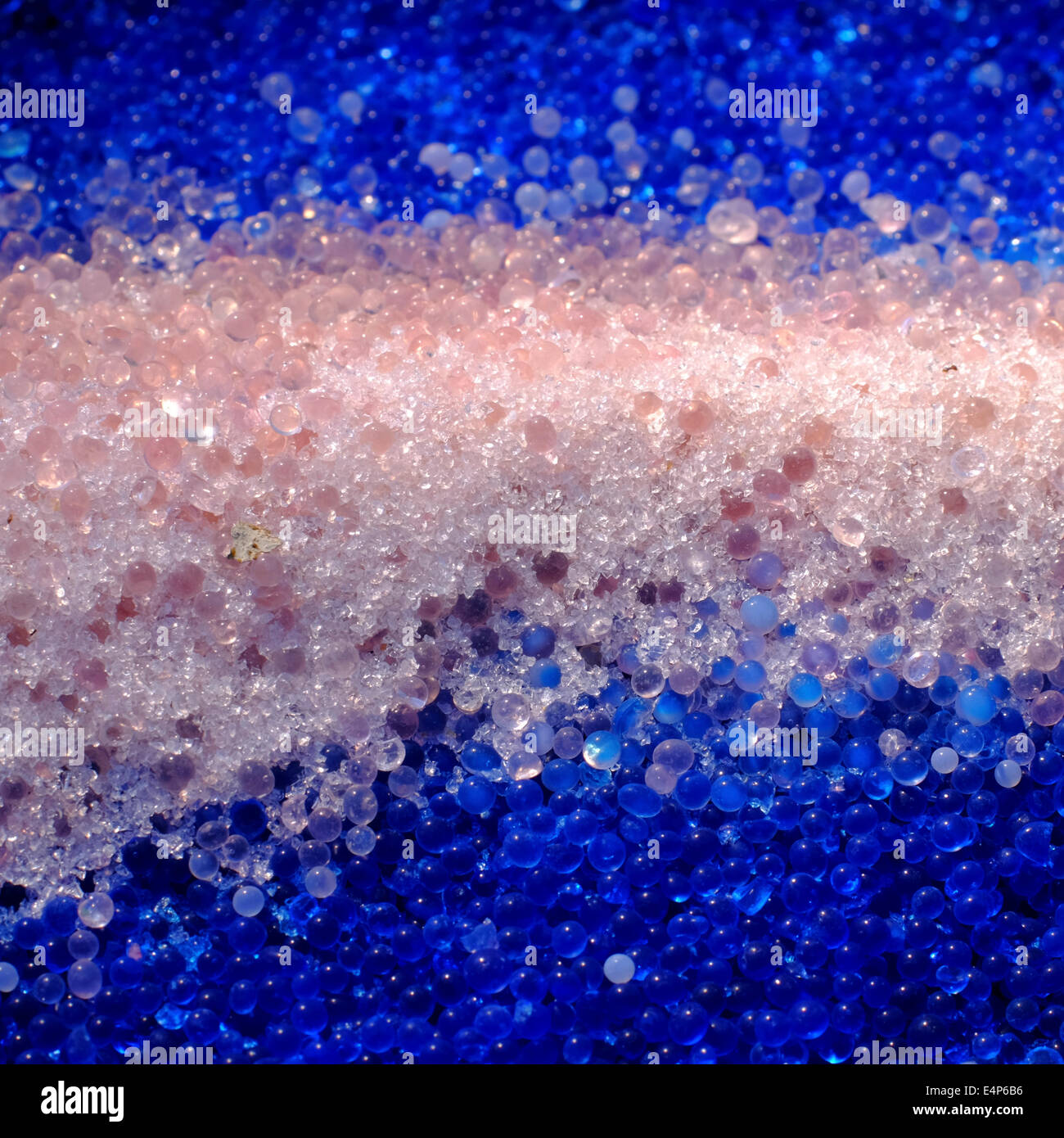 Silica gel crystal desiccant Stock Photo Alamy