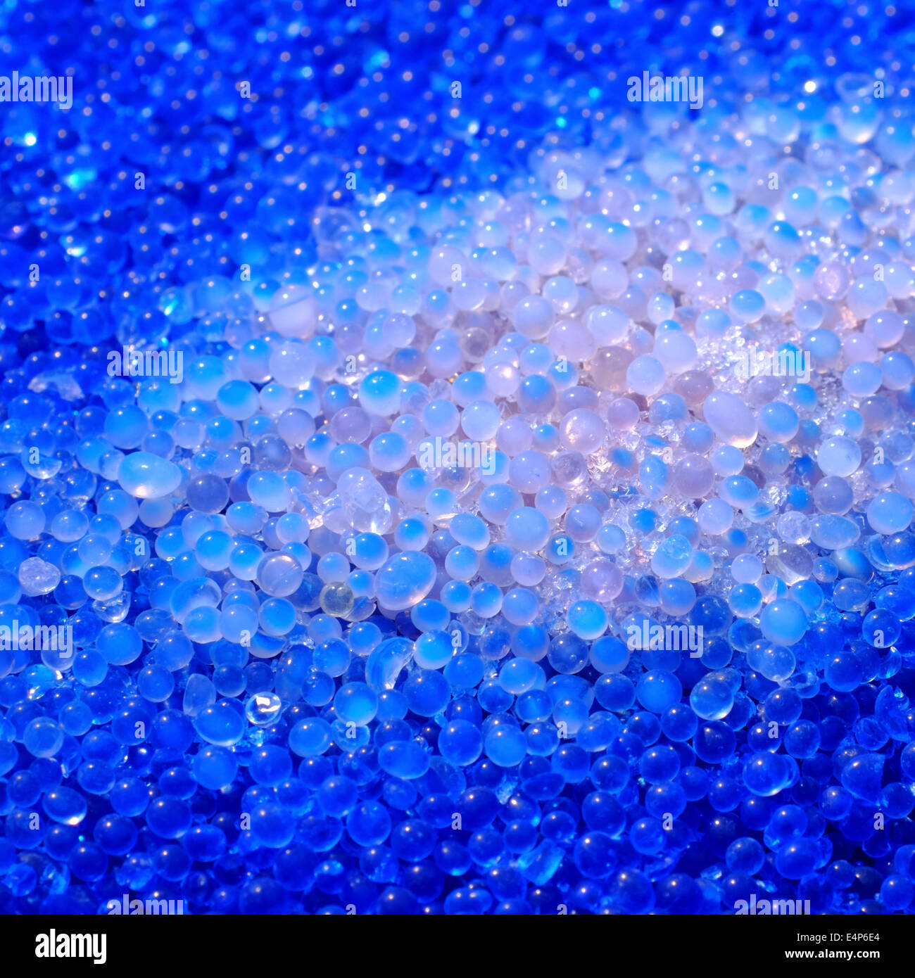 Silica gel crystal desiccant Stock Photo Alamy