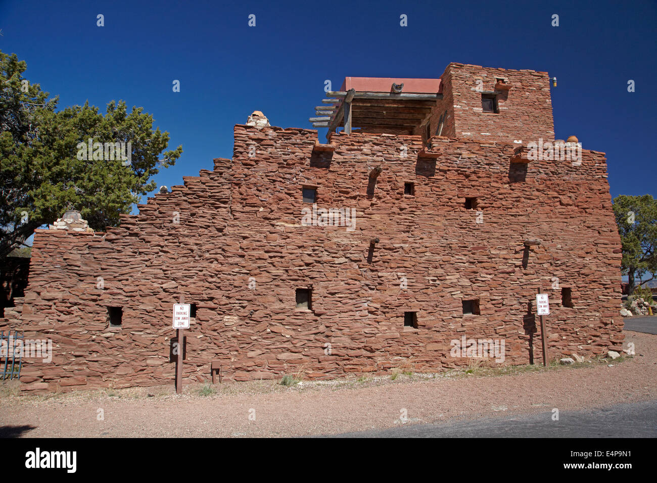 Historic Hopi House (1905), Grand Canyon Village, South Rim, Grand Canyon National Park, Arizona, USA Stock Photo