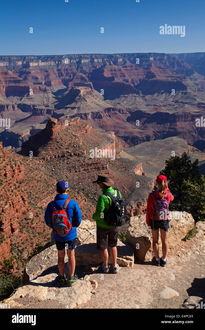 People hiking Bright Angel Trail, South Rim, Grand Canyon, Grand Canyon National Park, Arizona, USA Stock Photo