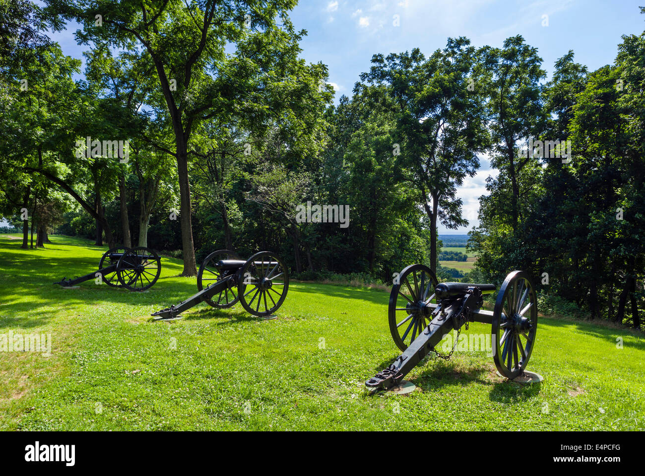 Guns on the battlefield at Bolivar Heights, Harpers Ferry National Historic Park, West Virginia,  USA Stock Photo